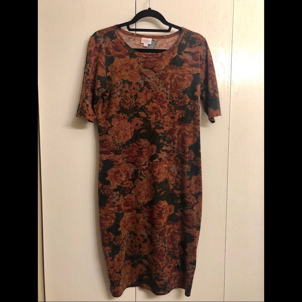Floral LuLaRoe Julia - RARE